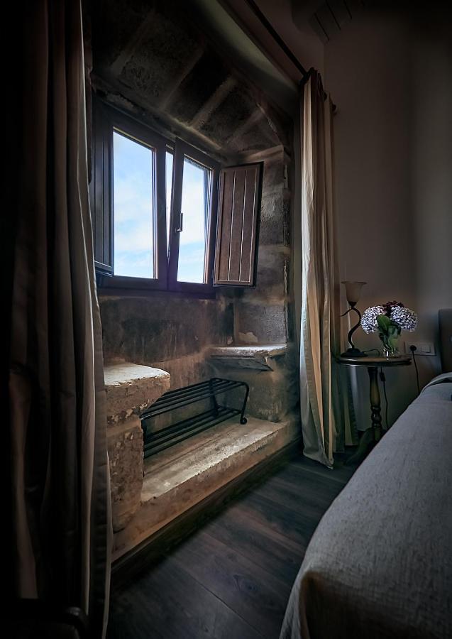 Pazo De Lemaio Guest House Laracha Exterior photo